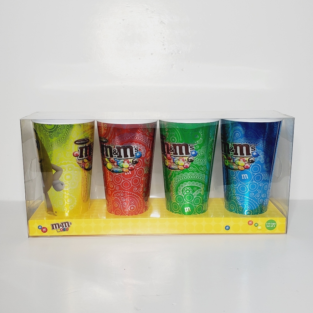M&M's World 4 Cup Tumbler Set Lenticular Colours